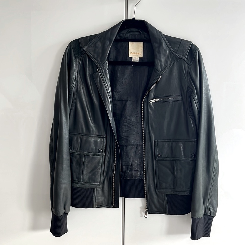 Diesel 100% genuine lamb leather bomber jacket with suede detailing size S